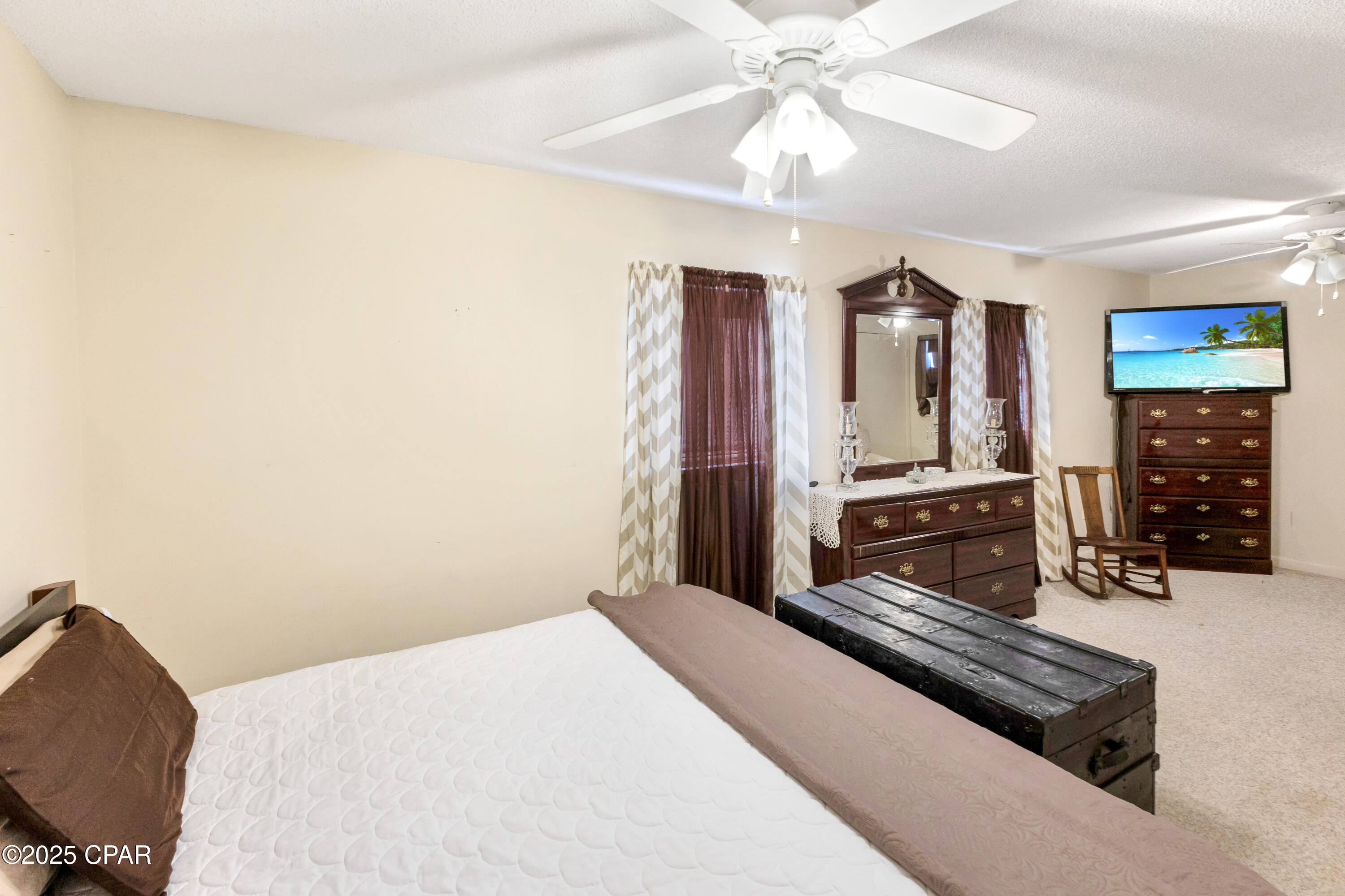 Image 27 For 176 Bourbon Street