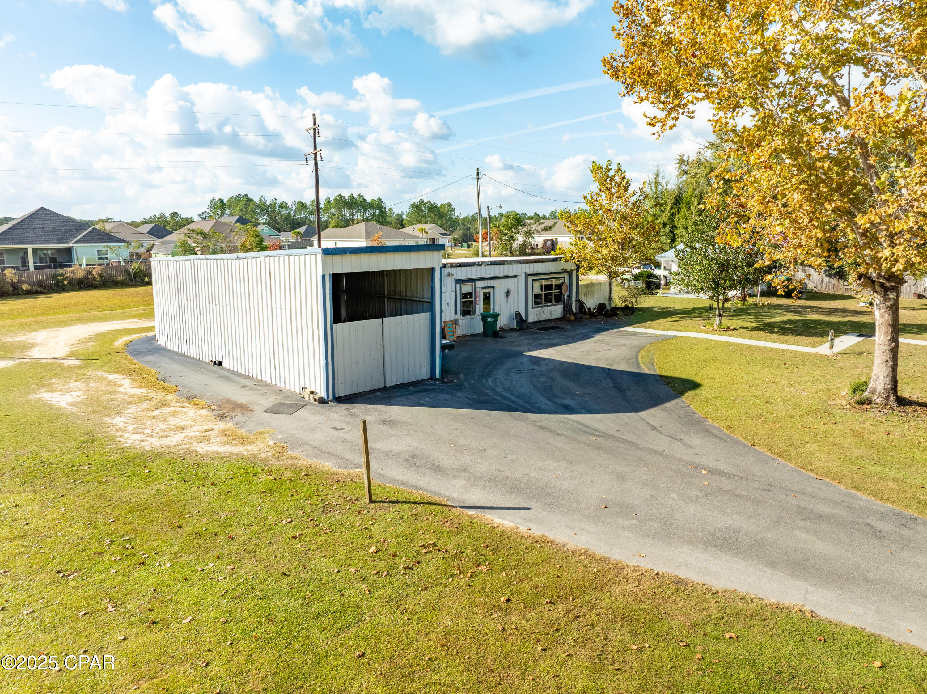 Image 34 For 176 Bourbon Street