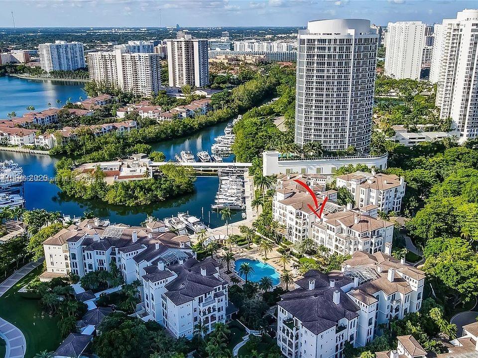 Apartamento en Venta en Aventura, FL