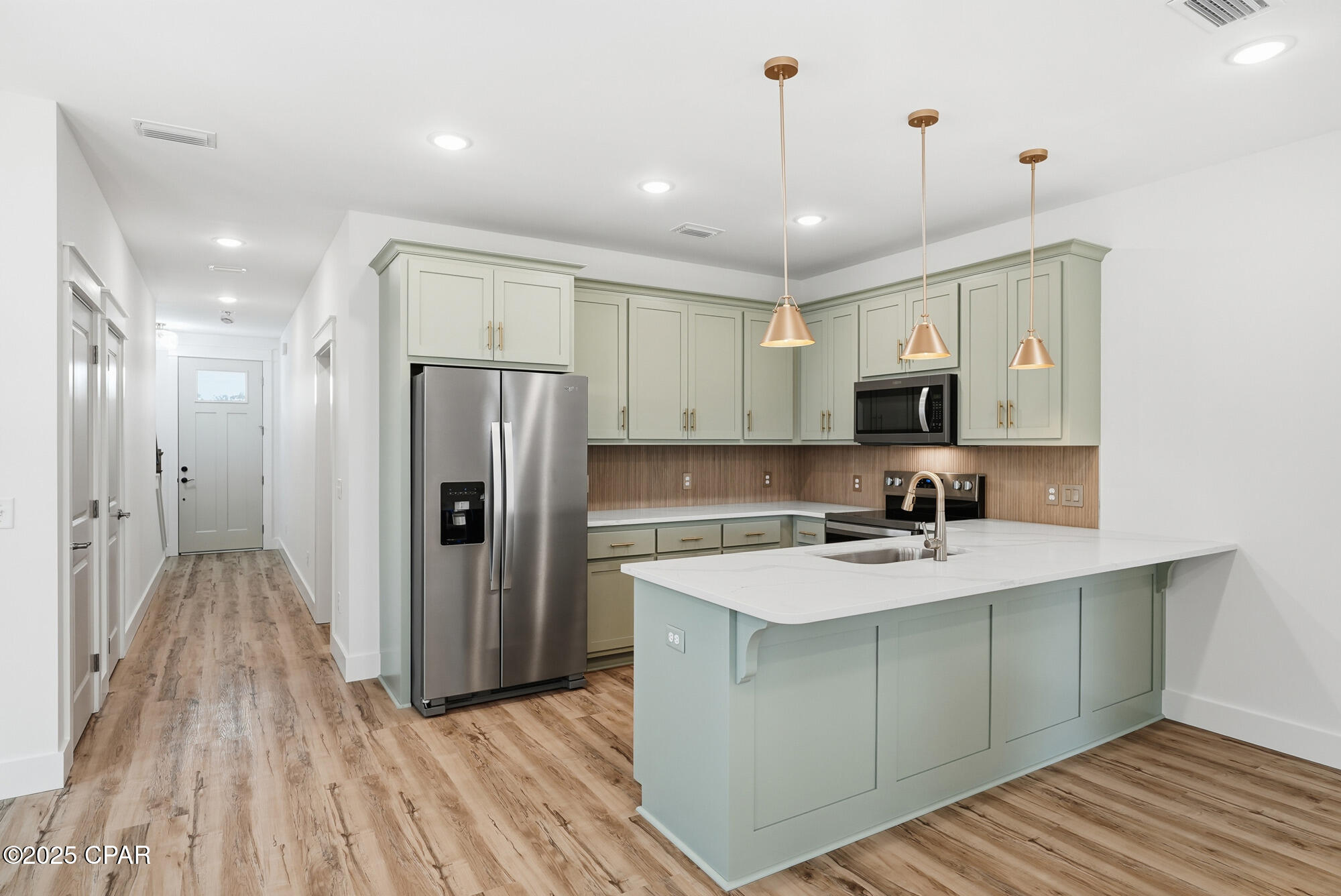 Image 13 For 928 Grace Avenue