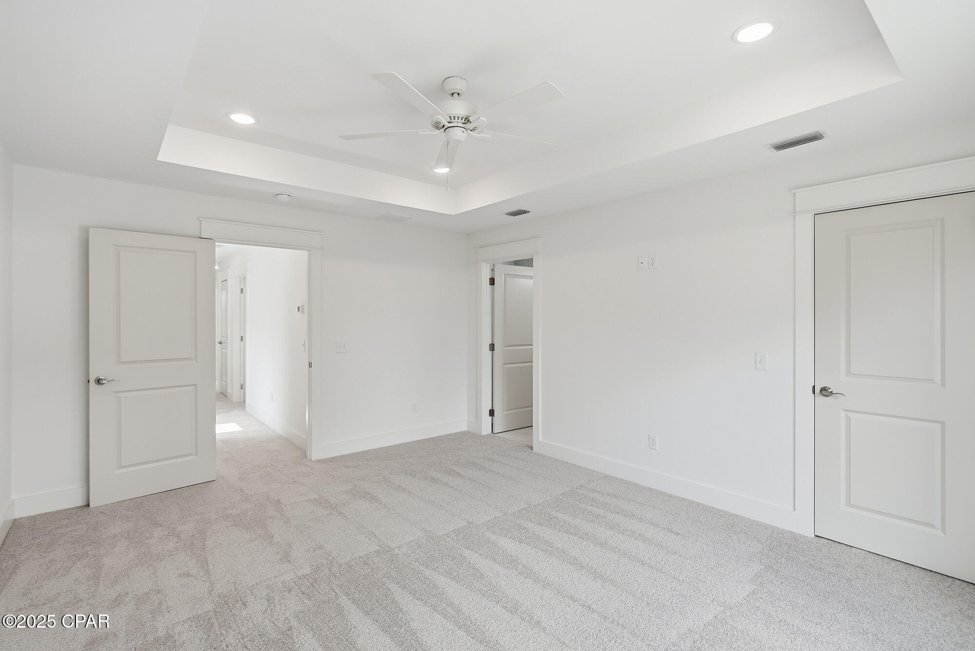 Image 16 For 928 Grace Avenue