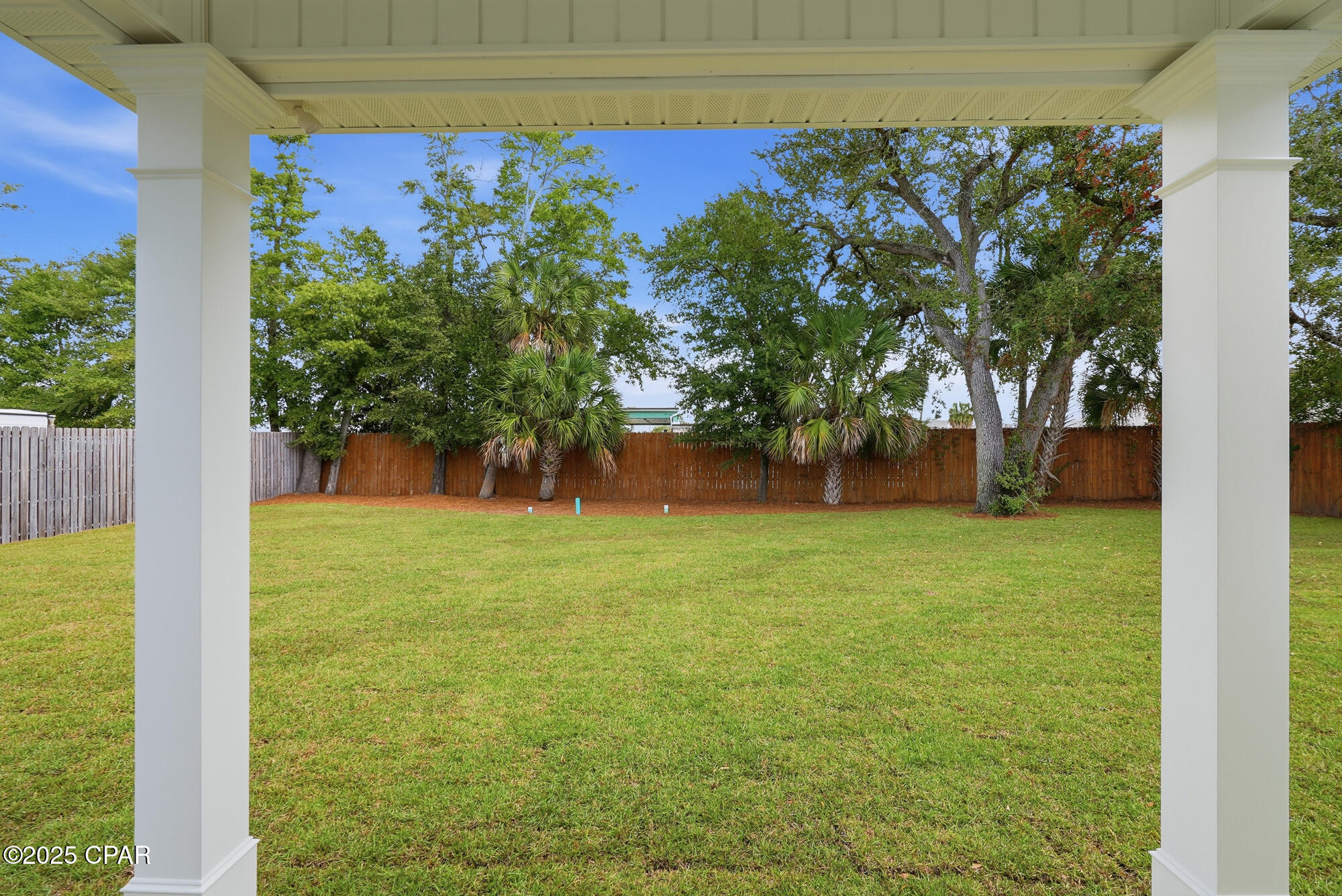 Image 27 For 928 Grace Avenue