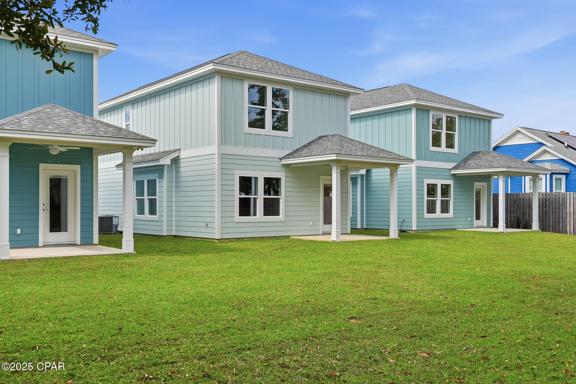 Image 32 For 928 Grace Avenue