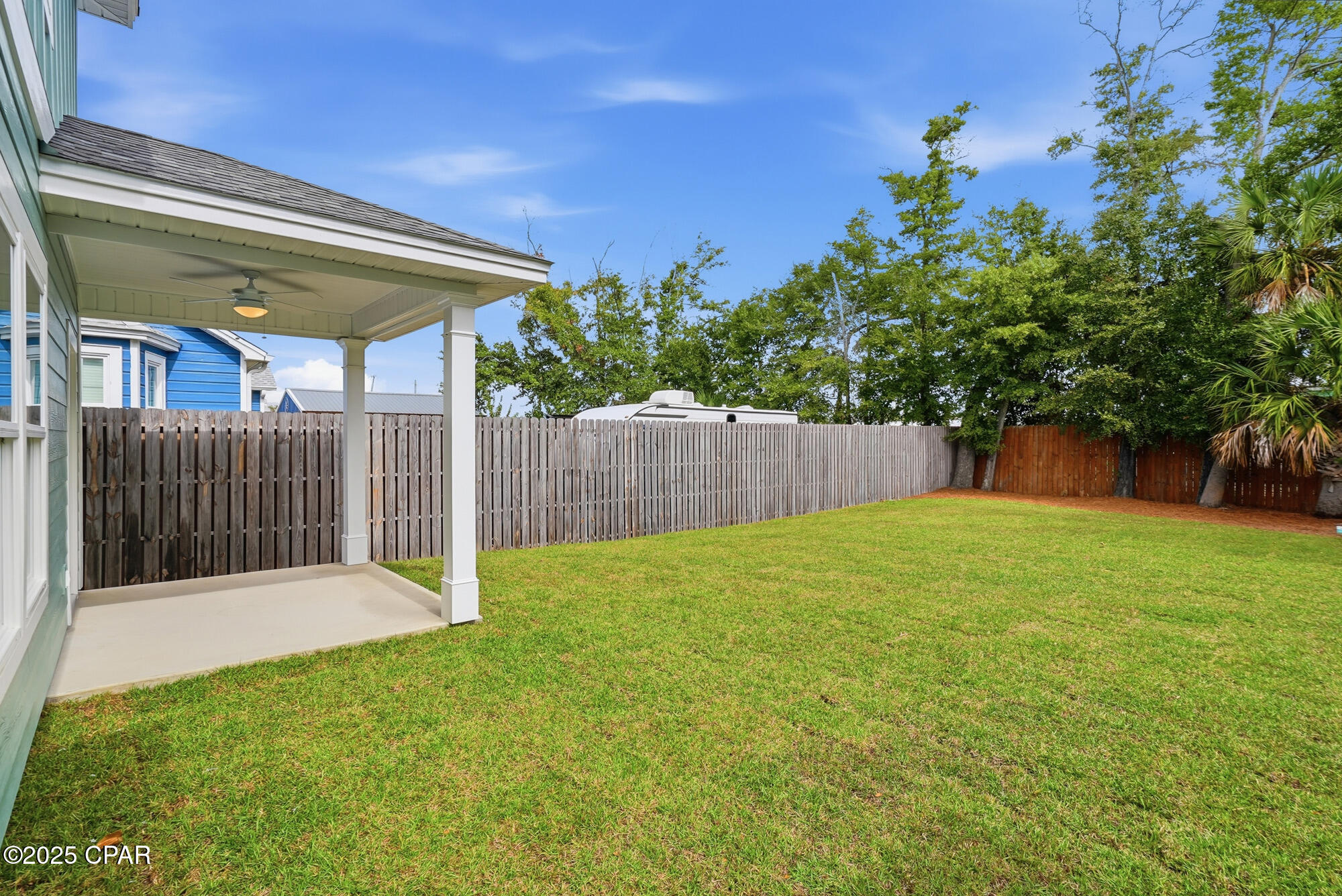 Image 33 For 928 Grace Avenue