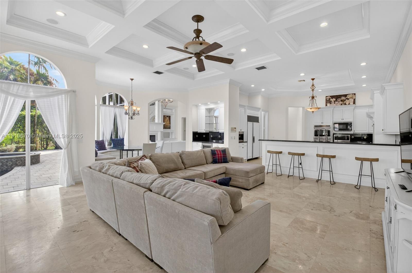 9597 Bridgebrook Dr, Boca Raton FL 33496