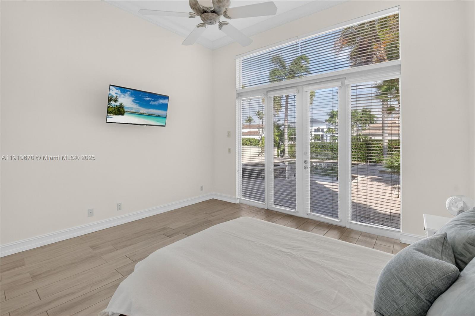 9597 Bridgebrook Dr, Boca Raton FL 33496
