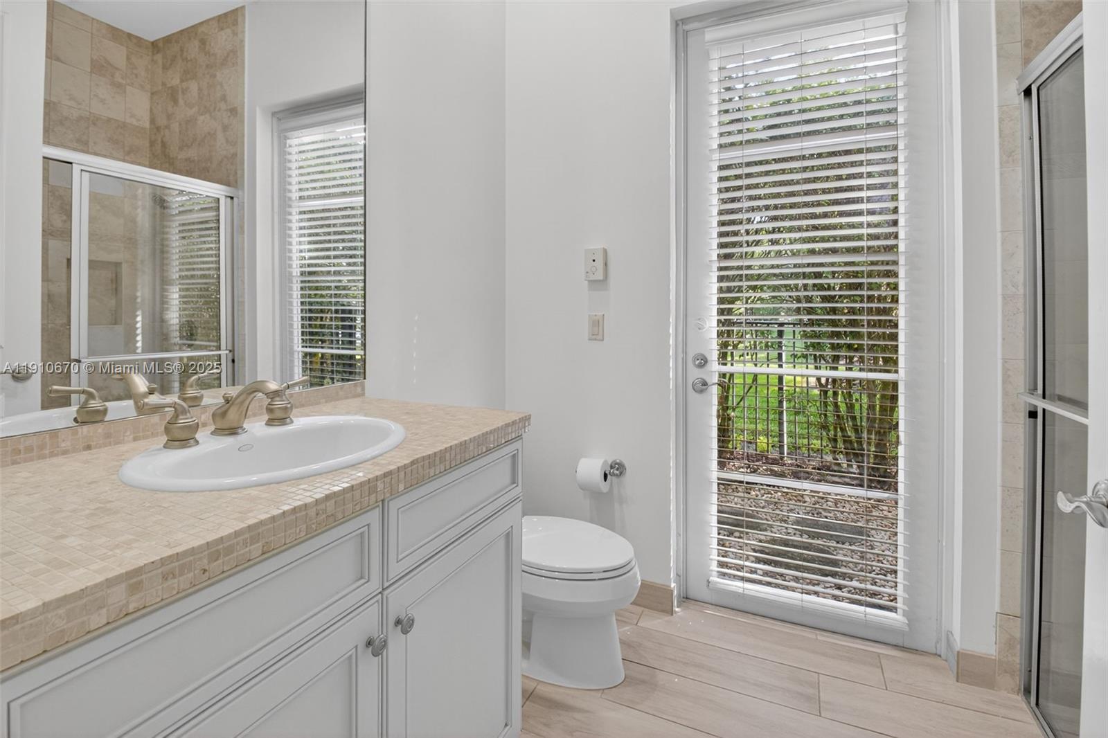 9597 Bridgebrook Dr, Boca Raton FL 33496