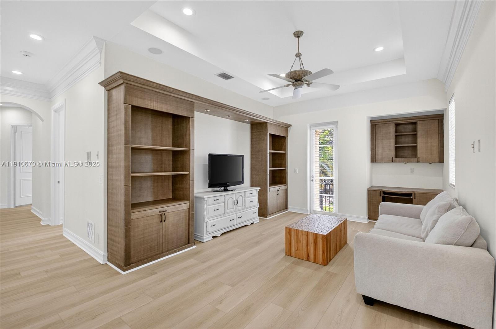 9597 Bridgebrook Dr, Boca Raton FL 33496