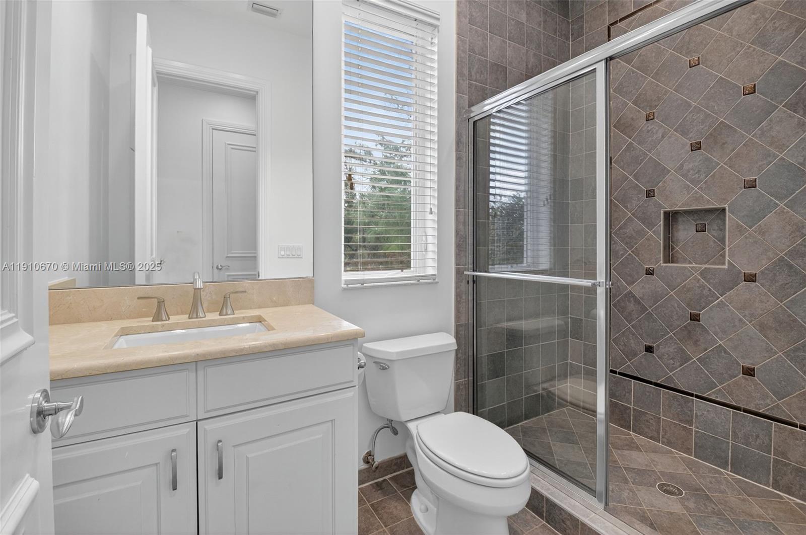 9597 Bridgebrook Dr, Boca Raton FL 33496