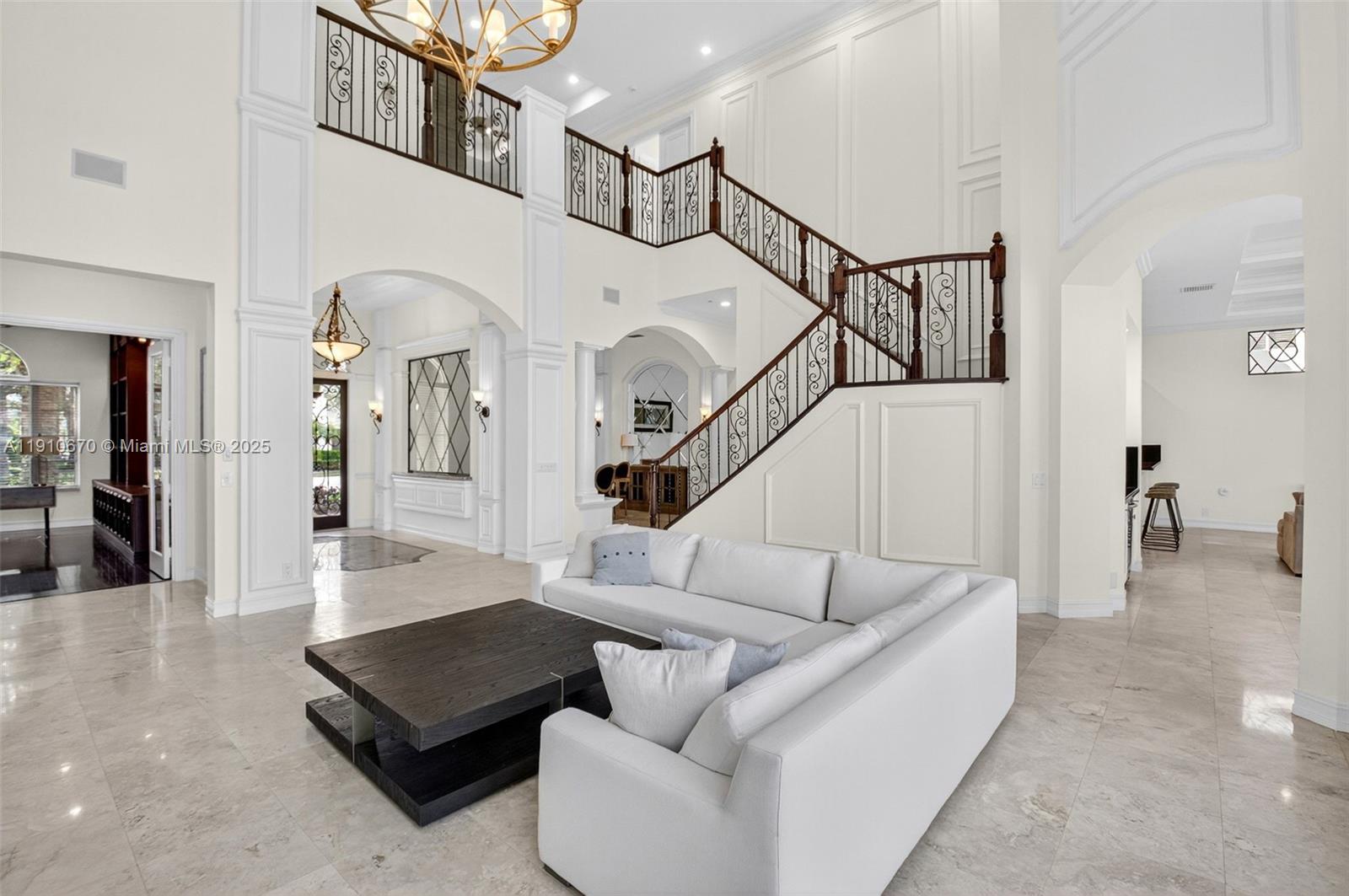 9597 Bridgebrook Dr, Boca Raton FL 33496