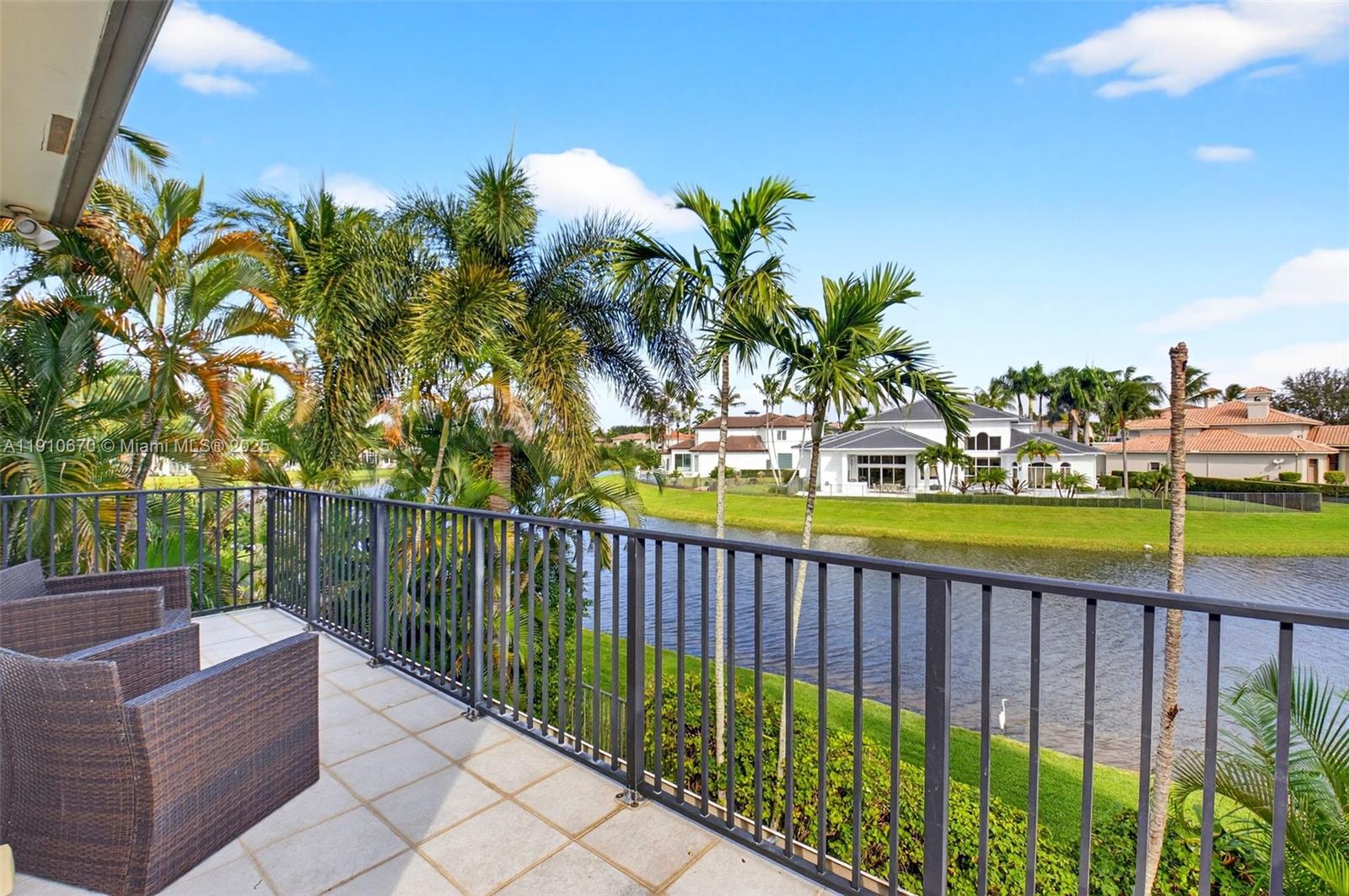 9597 Bridgebrook Dr, Boca Raton FL 33496