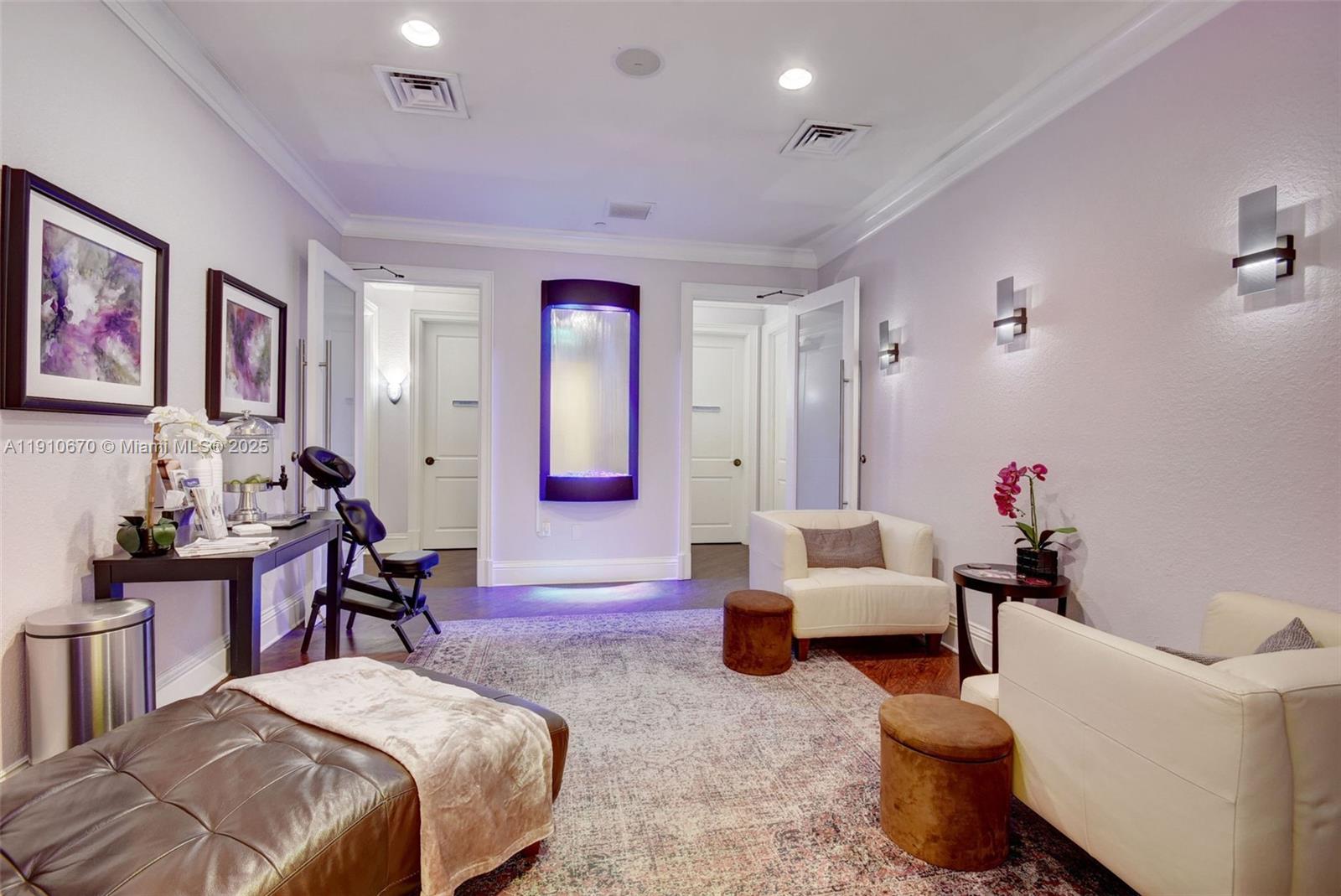 9597 Bridgebrook Dr, Boca Raton FL 33496