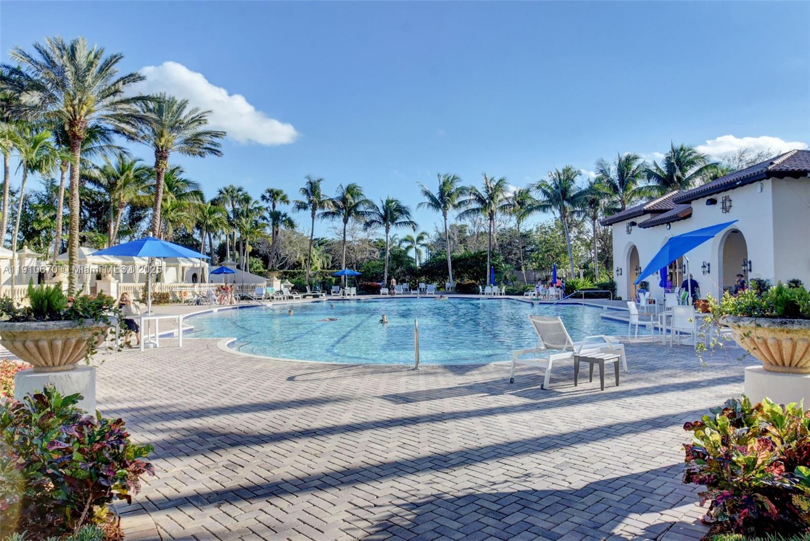 9597 Bridgebrook Dr, Boca Raton FL 33496