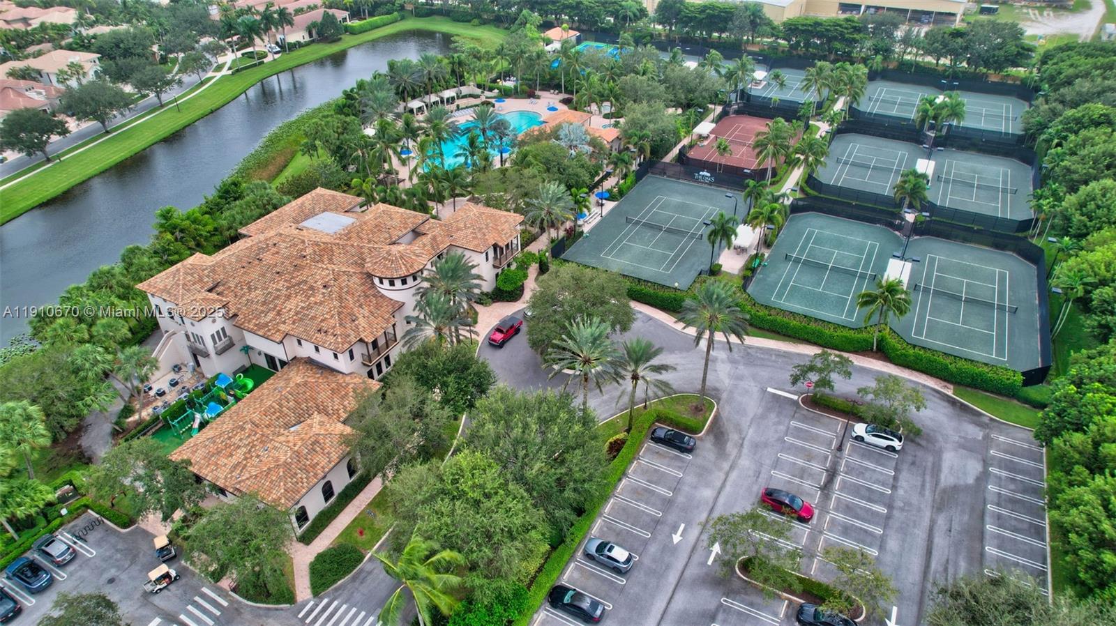 9597 Bridgebrook Dr, Boca Raton FL 33496