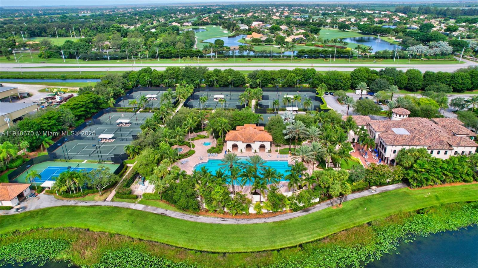 9597 Bridgebrook Dr, Boca Raton FL 33496