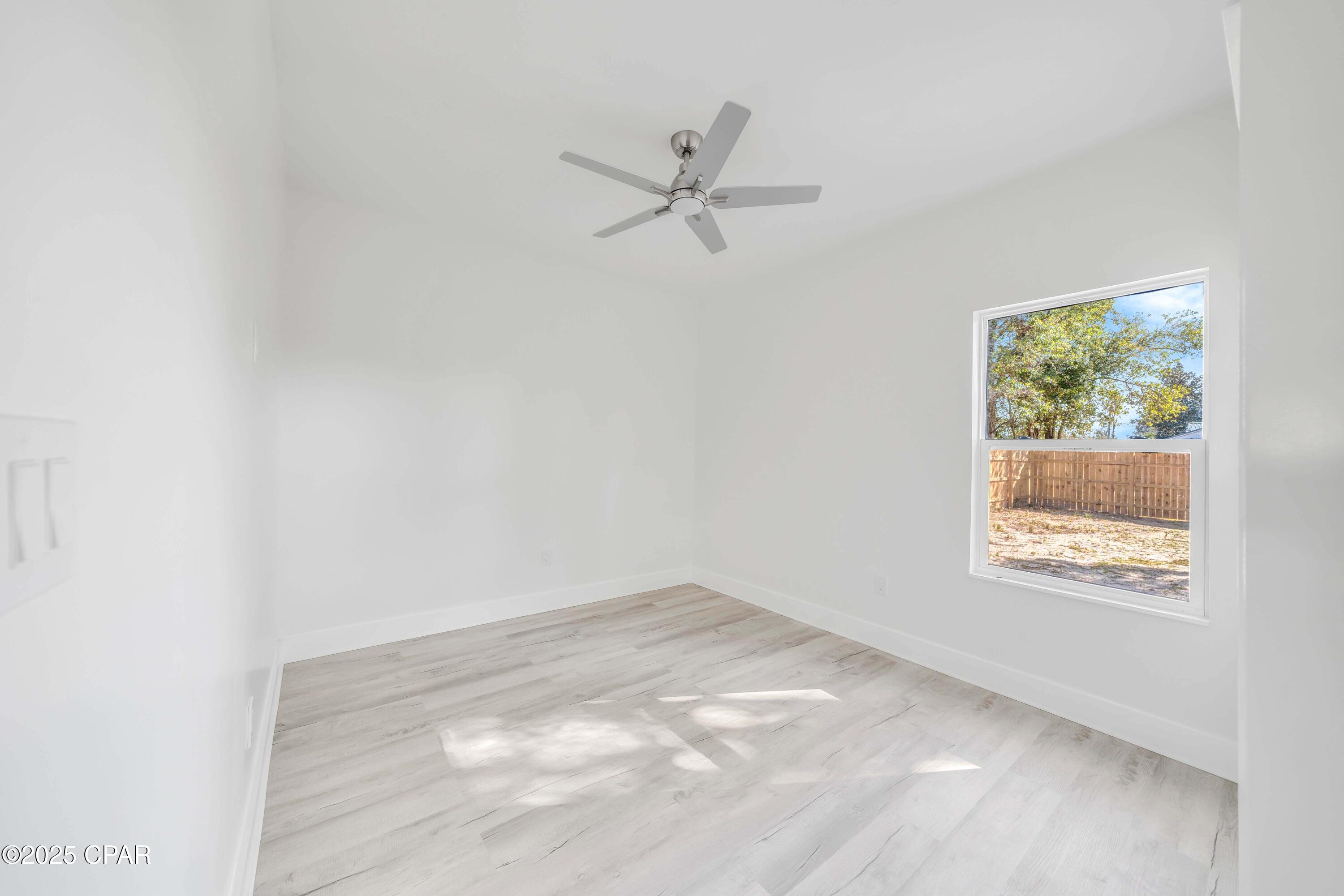 Image 25 For 814 9th Court