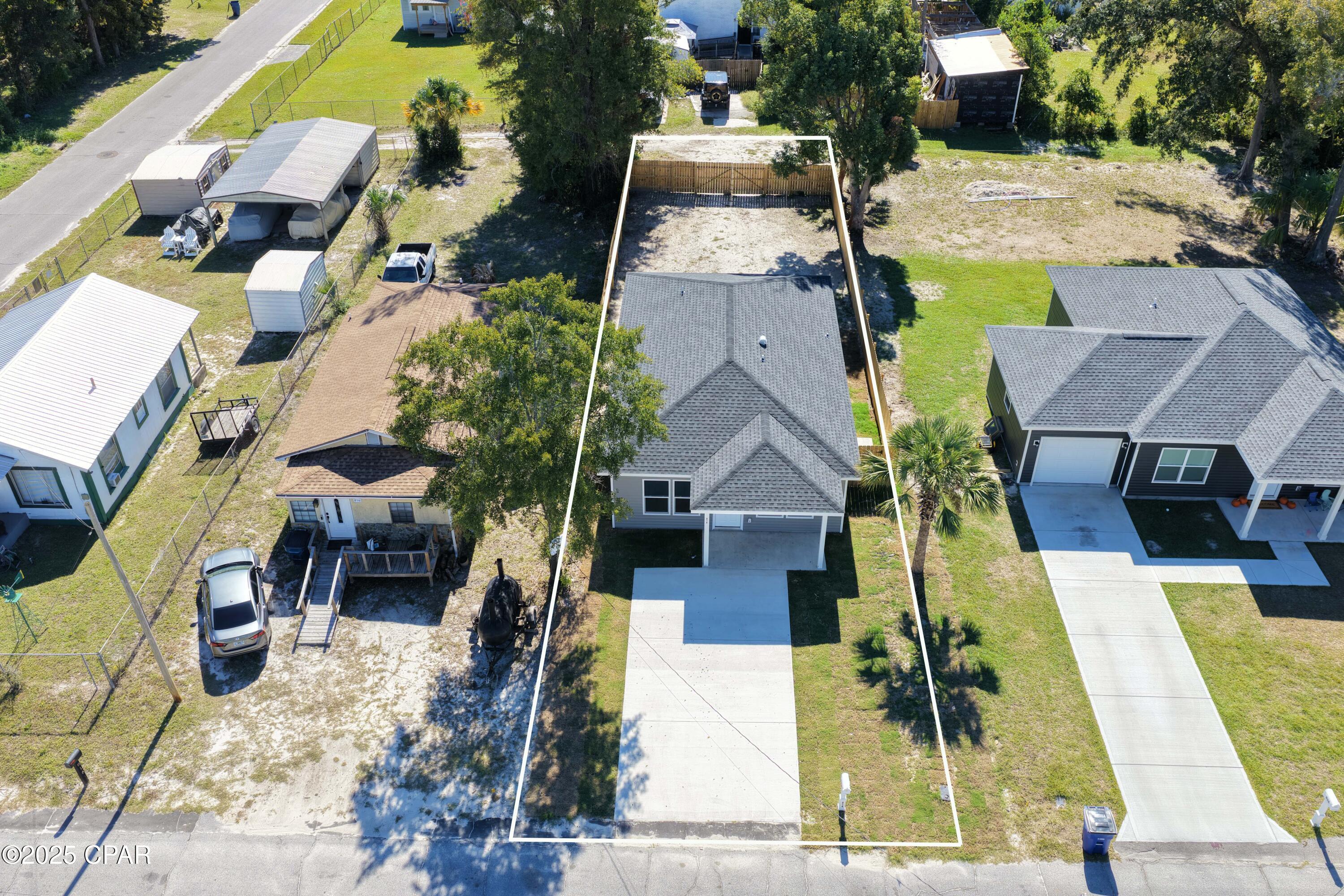 Image 30 For 814 9th Court