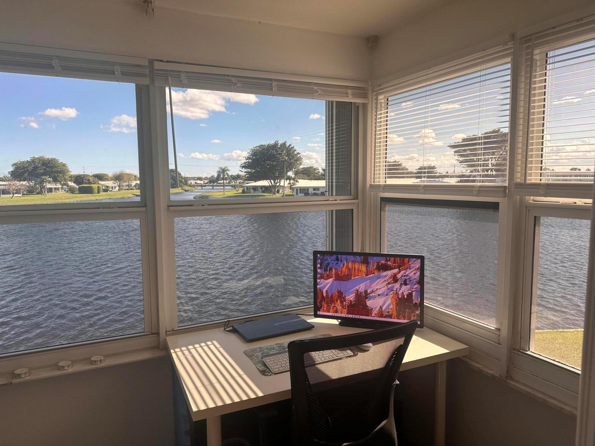 Leisureville Lake Condo