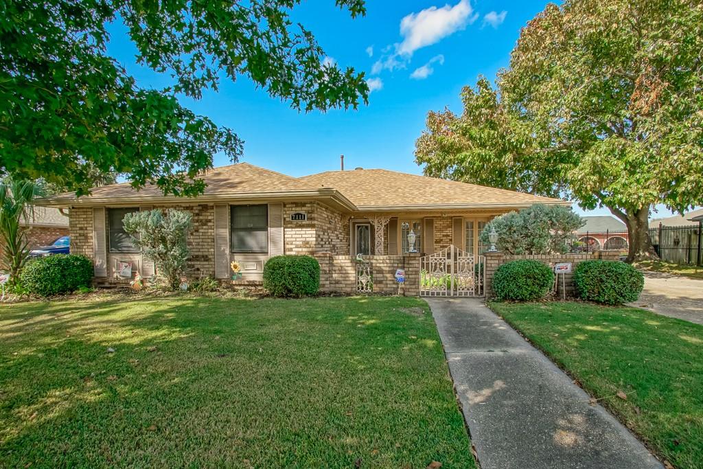 Move-In Ready 4-Bedroom Home in Lake Willow Subdivision – Brand-New Roof!

First time on the market since 1977! This move-in ready 4-bedroom, 2-bath home features a brand-new roof and 2,760 sq. ft. of living space (3,360 total sq. ft.) with a flexible floor plan that offers plenty of room to make it your own.

Enjoy both formal and casual living areas, including a formal dining room, living room, wet bar, and a family room that opens to the kitchen—perfect for entertaining or relaxing with family.

Additional highlights include an attached 2-car garage, extended driveway for multiple vehicles, and a rear overhang ideal for outdoor gatherings. Inside, you’ll find carpet in the bedrooms and a mix of wood and tile flooring throughout the main living spaces. The fenced backyard provides privacy and space for pets or gardening.

With its spacious layout, timeless design, new roof, and move-in ready condition, this home offers comfort, quality, and convenience. Come see all it has to offer!