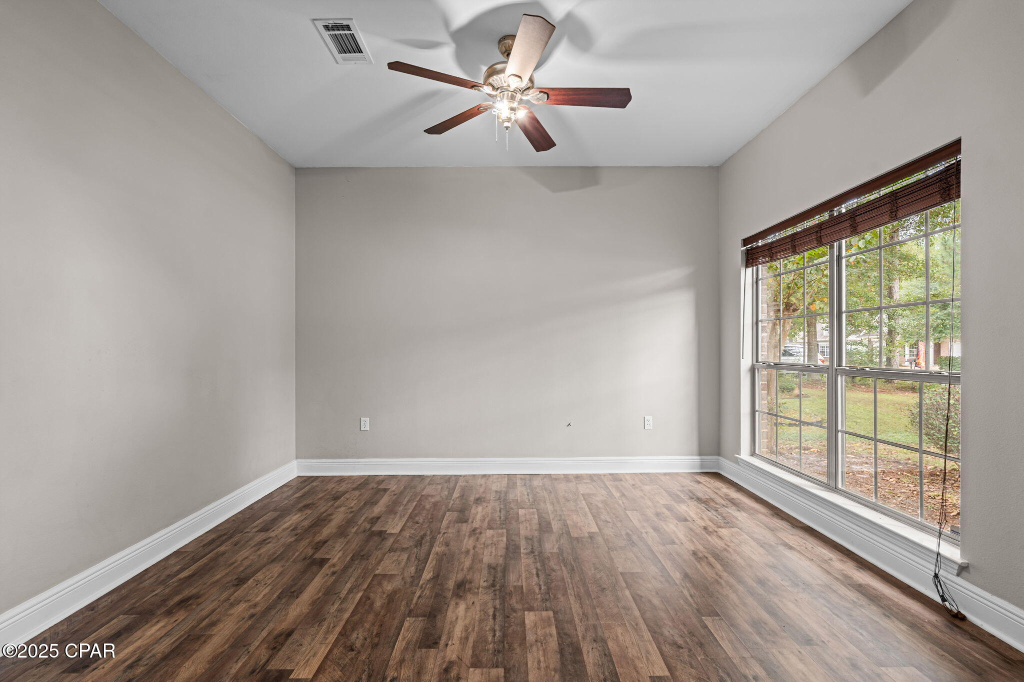 Image 11 For 497 Symphony Way