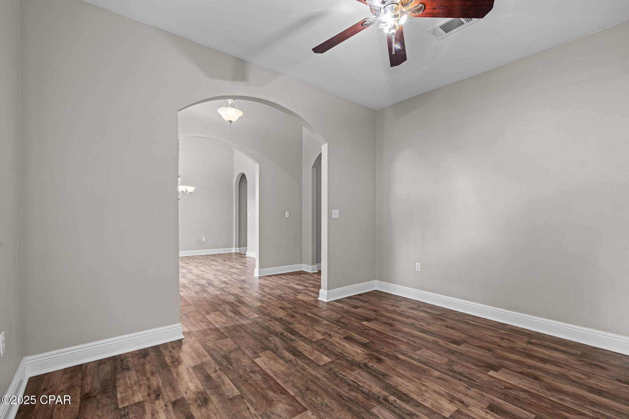 Image 12 For 497 Symphony Way