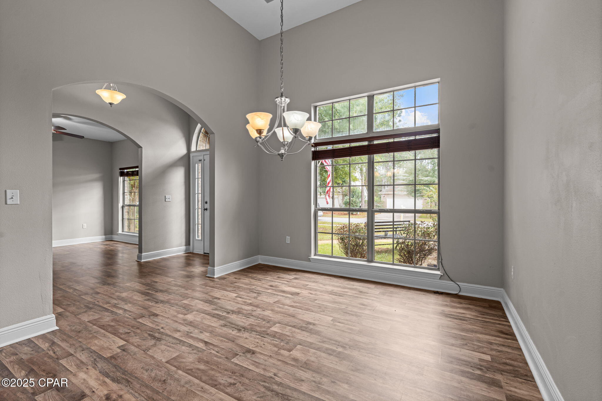 Image 14 For 497 Symphony Way