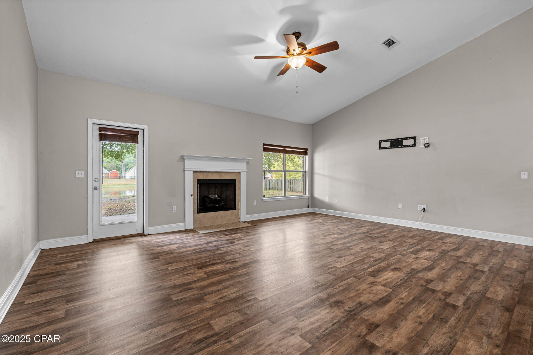 Image 21 For 497 Symphony Way