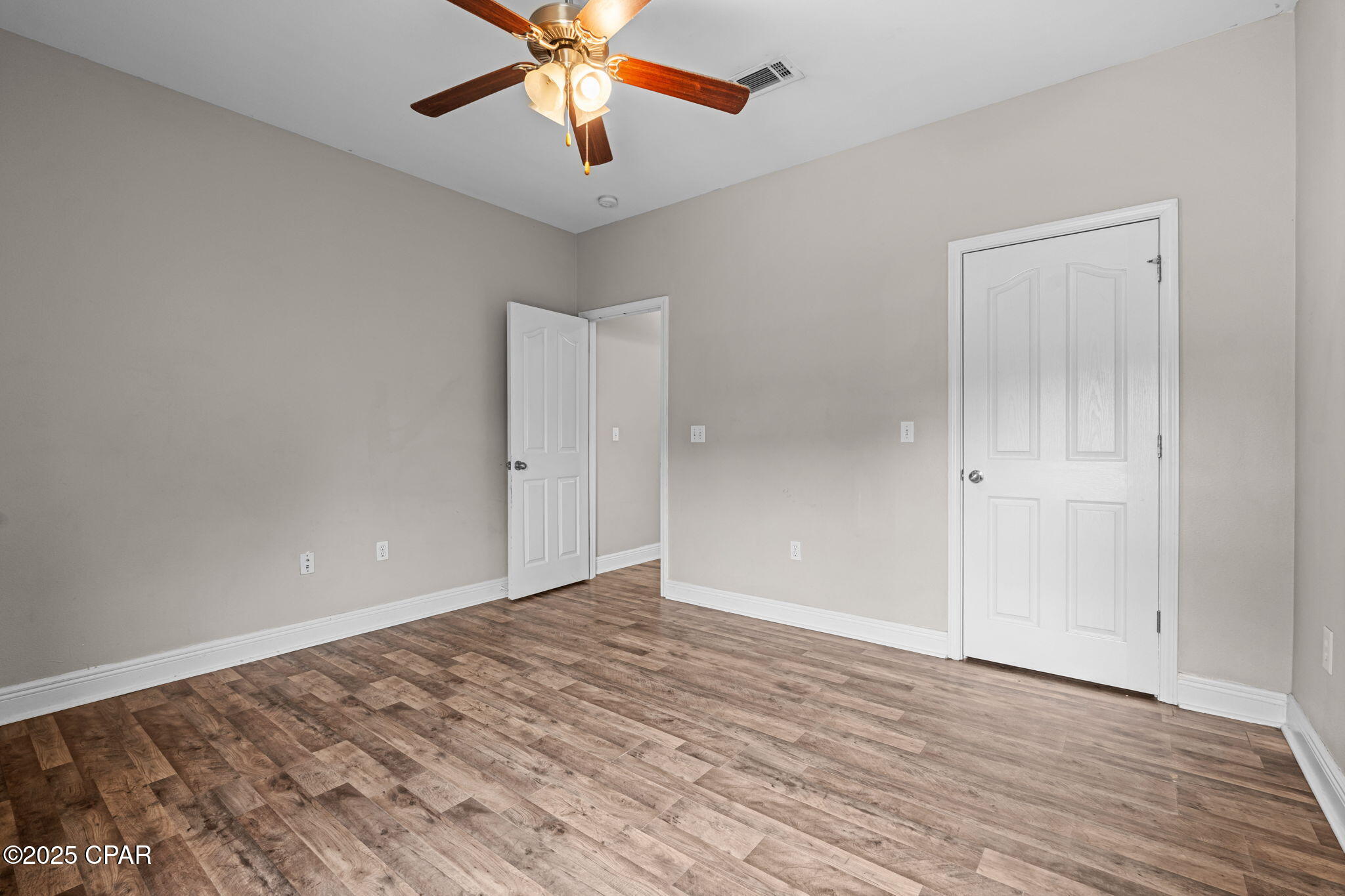 Image 27 For 497 Symphony Way