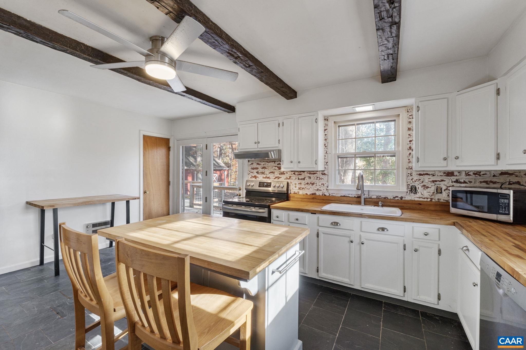 3009 Doctors Crossing