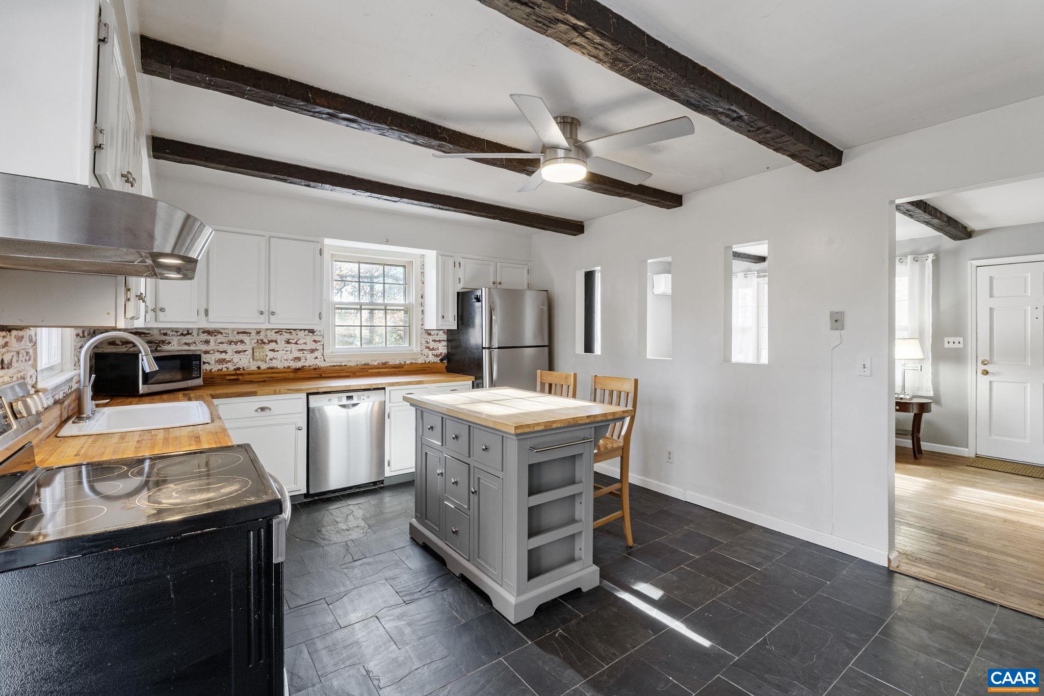 3009 Doctors Crossing