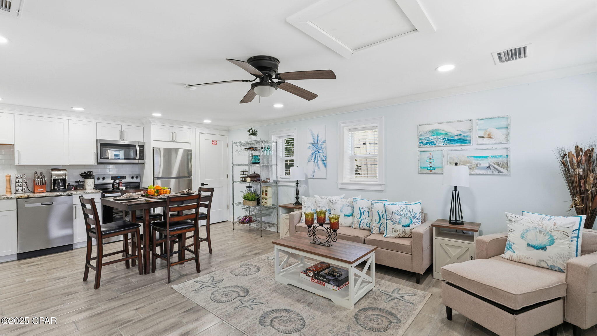 Image 38 For 401 & 405 Massalina Drive