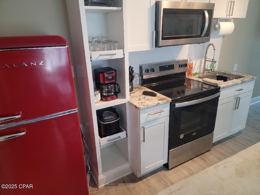 Image 55 For 401 & 405 Massalina Drive