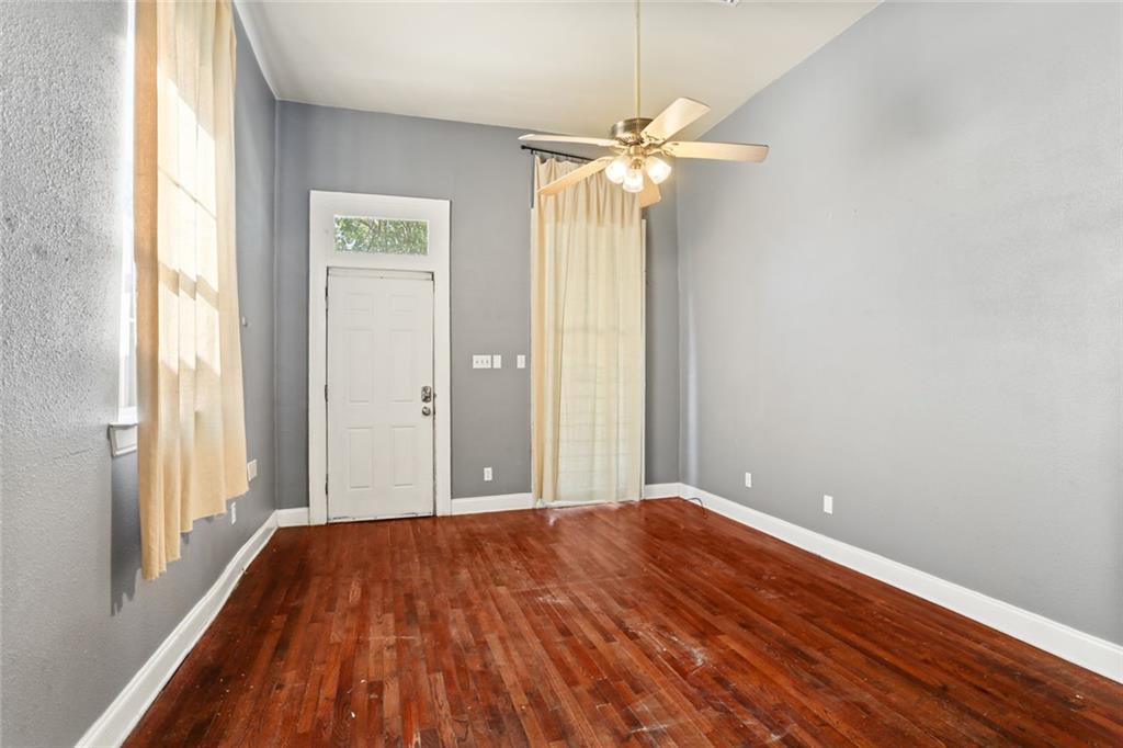 4031-33 Ulloa Street