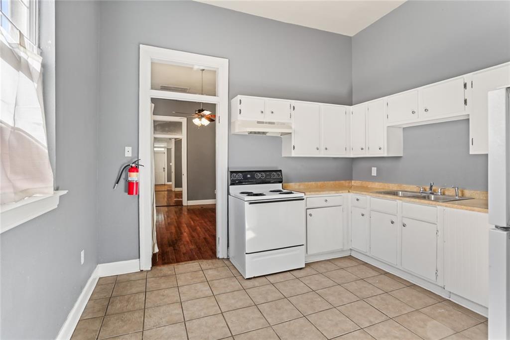 4031-33 Ulloa Street