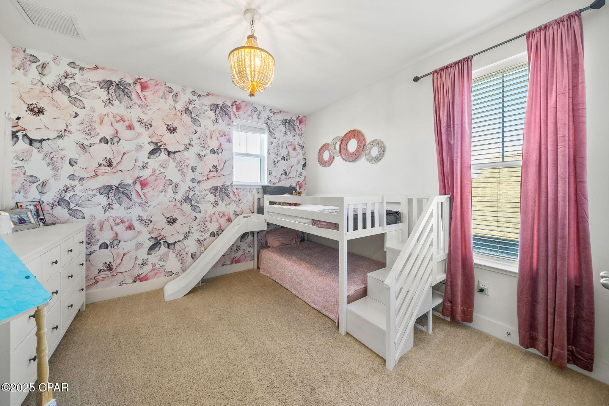 Listing photo id 33 for 1604 Discovery Loop