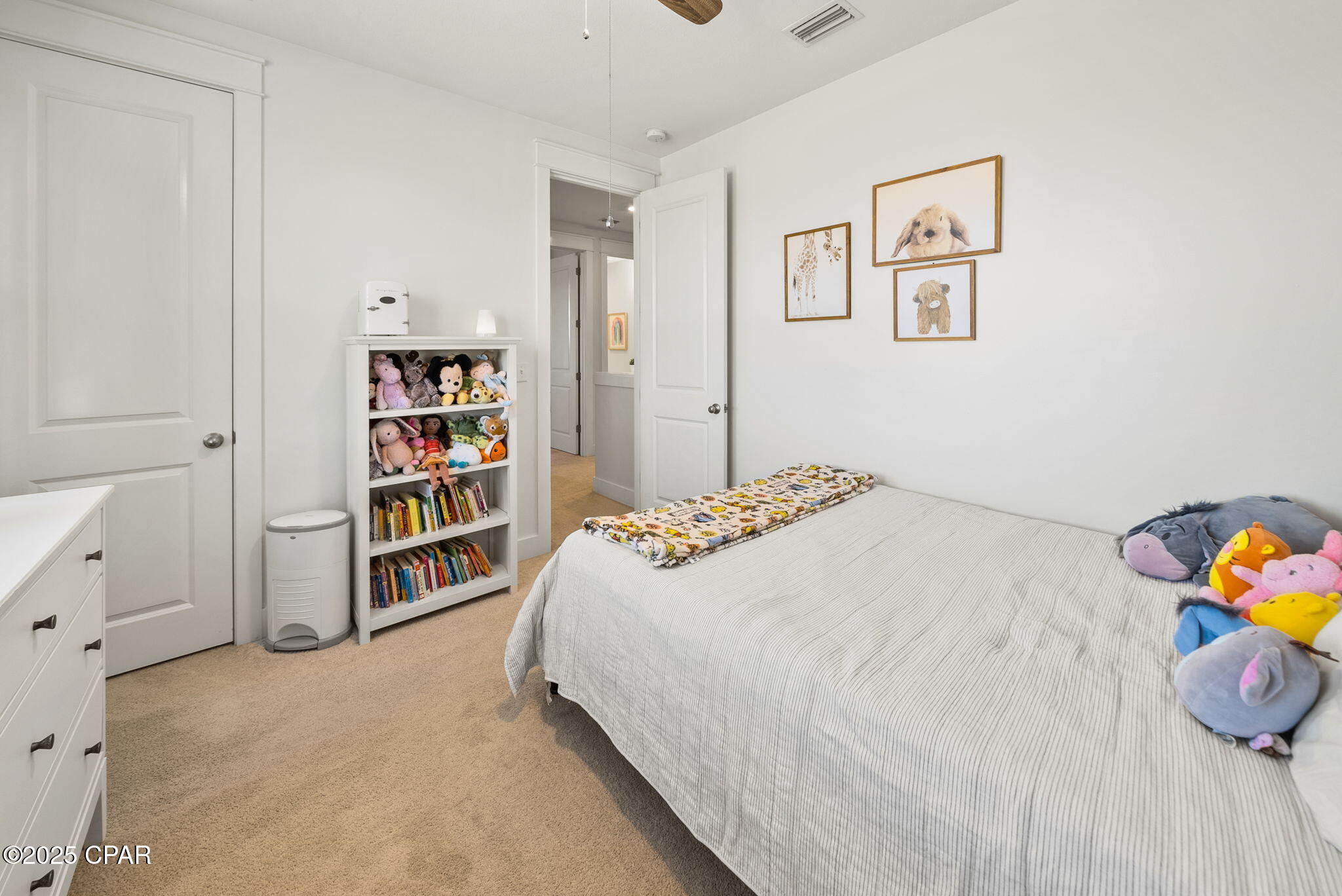 Listing photo id 37 for 1604 Discovery Loop