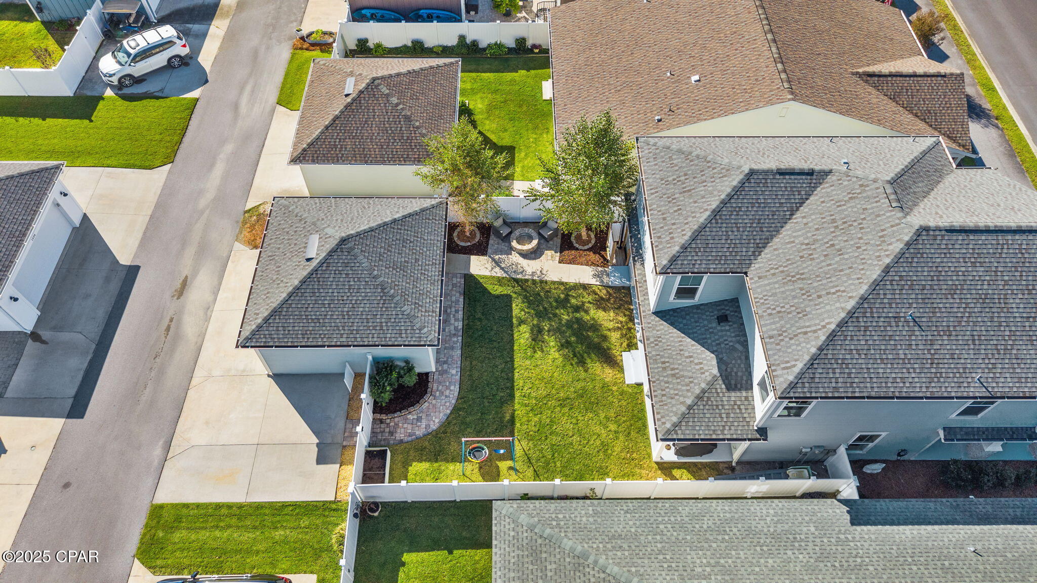 Listing photo id 44 for 1604 Discovery Loop