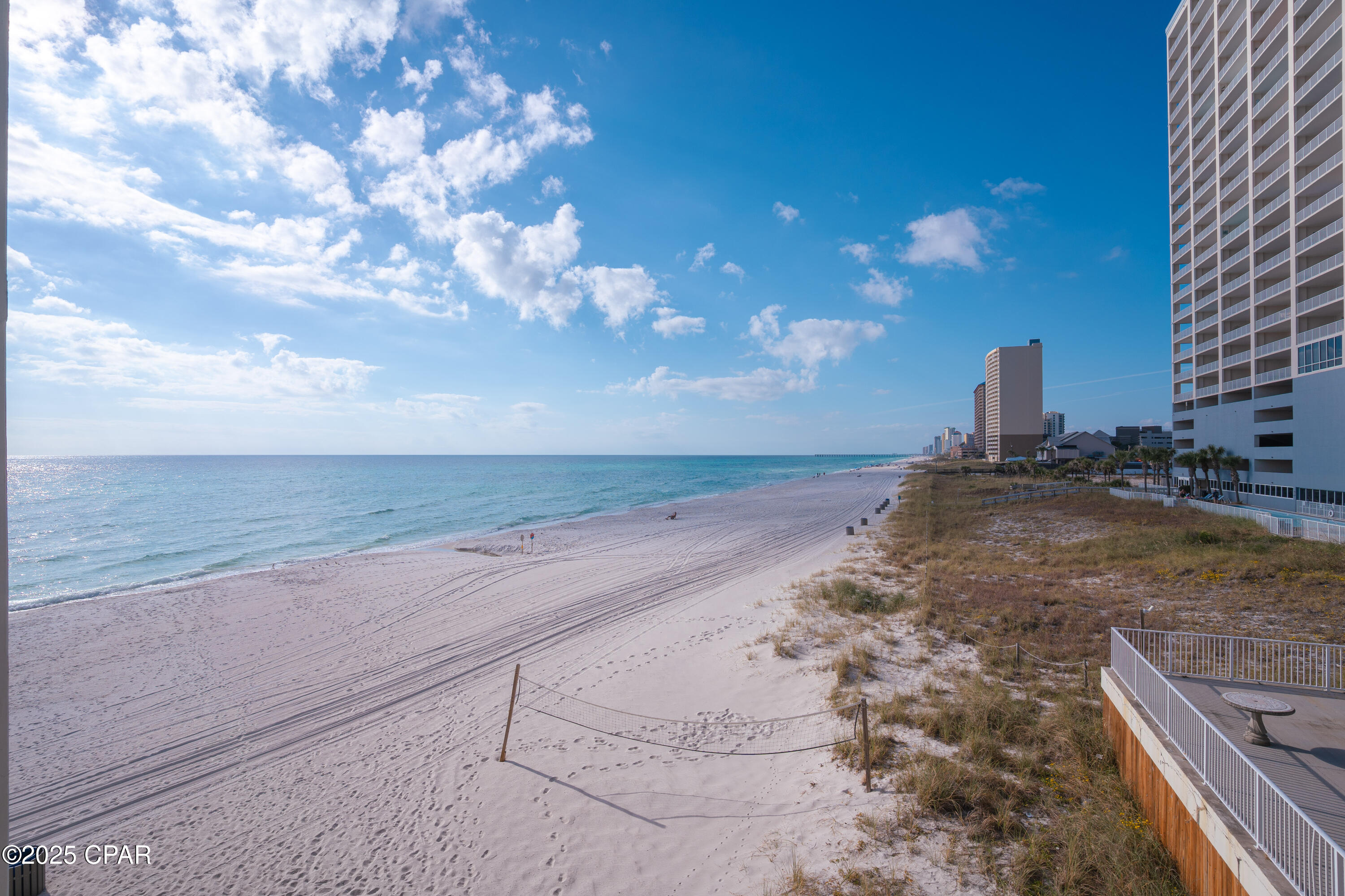 Listing photo id 20 for 14401 Front Beach Road 218