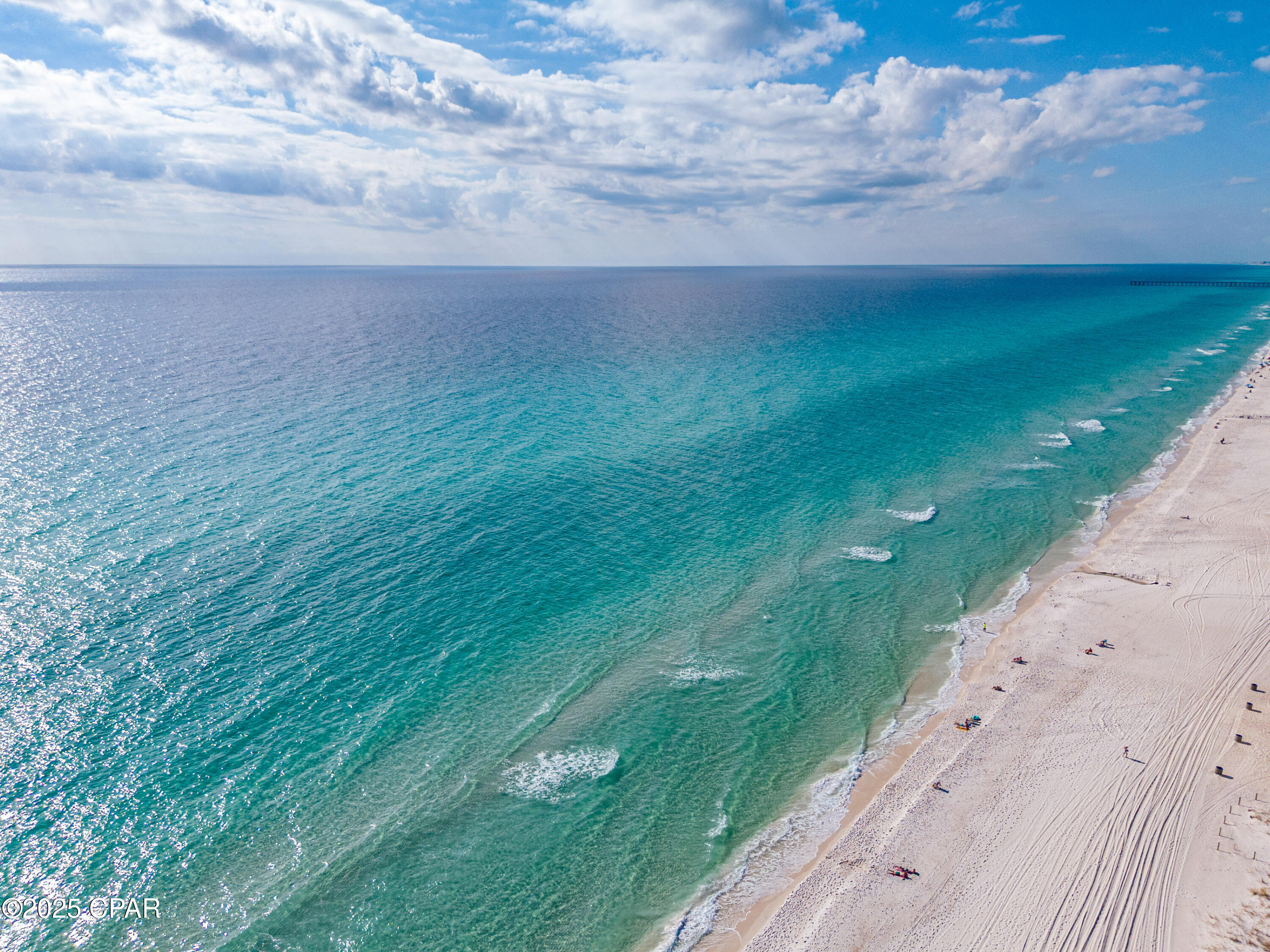 Listing photo id 35 for 14401 Front Beach Road 218