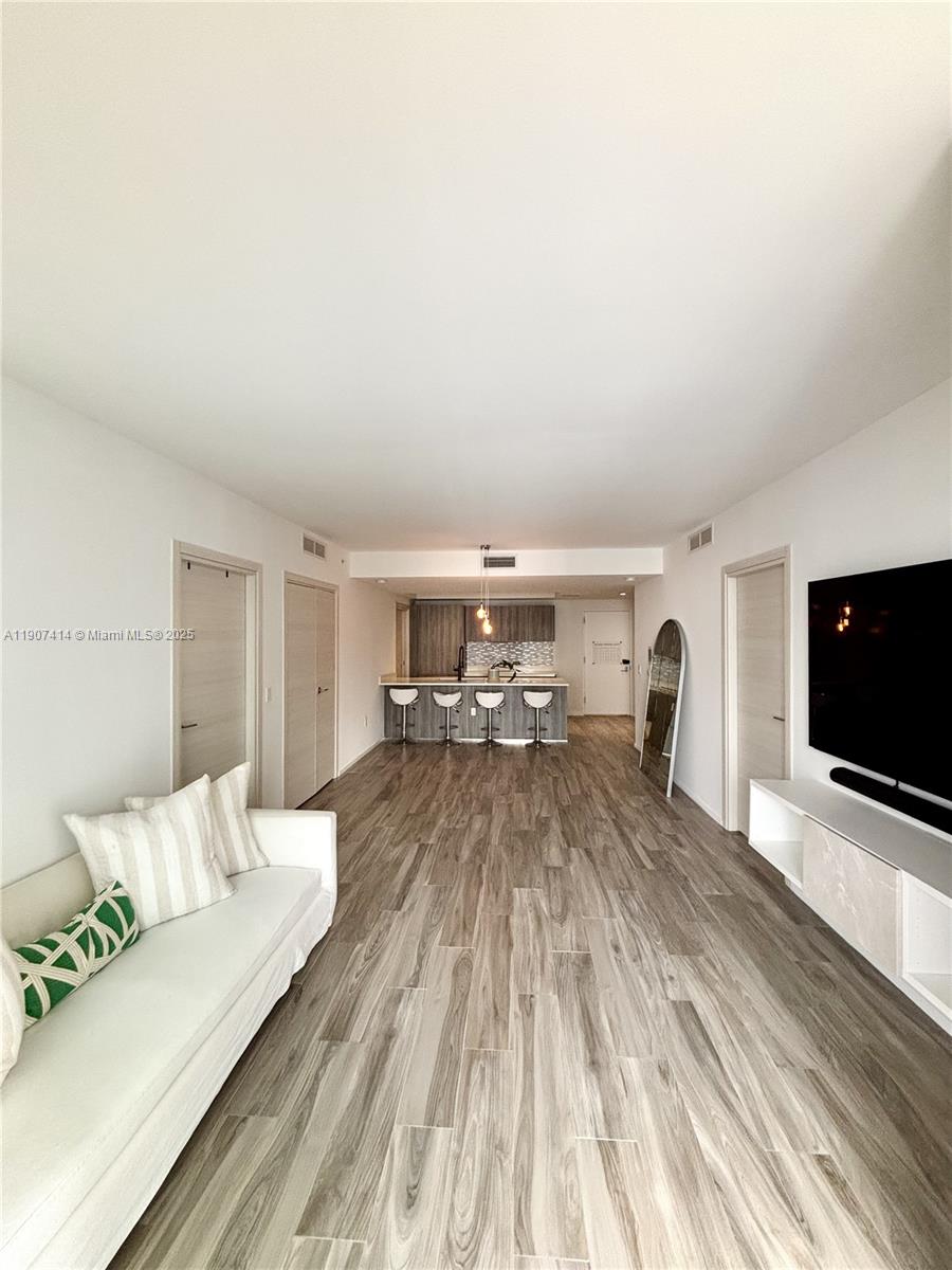Condo for Rent in Miami, FL