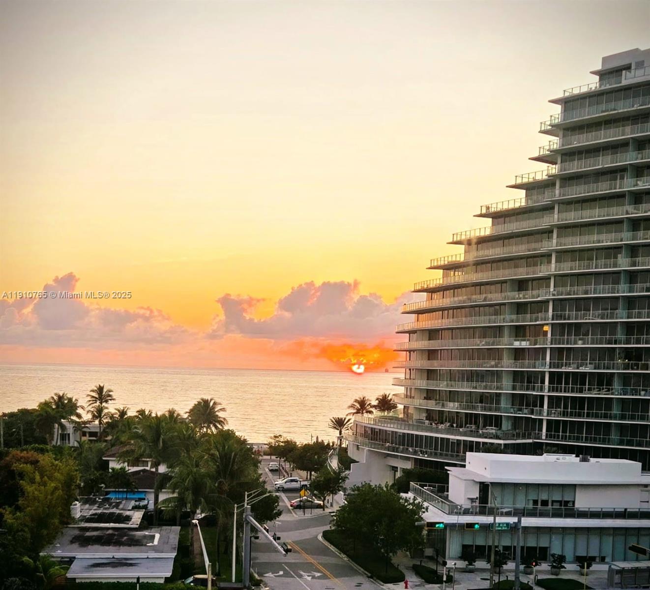 Everglades Club Condo