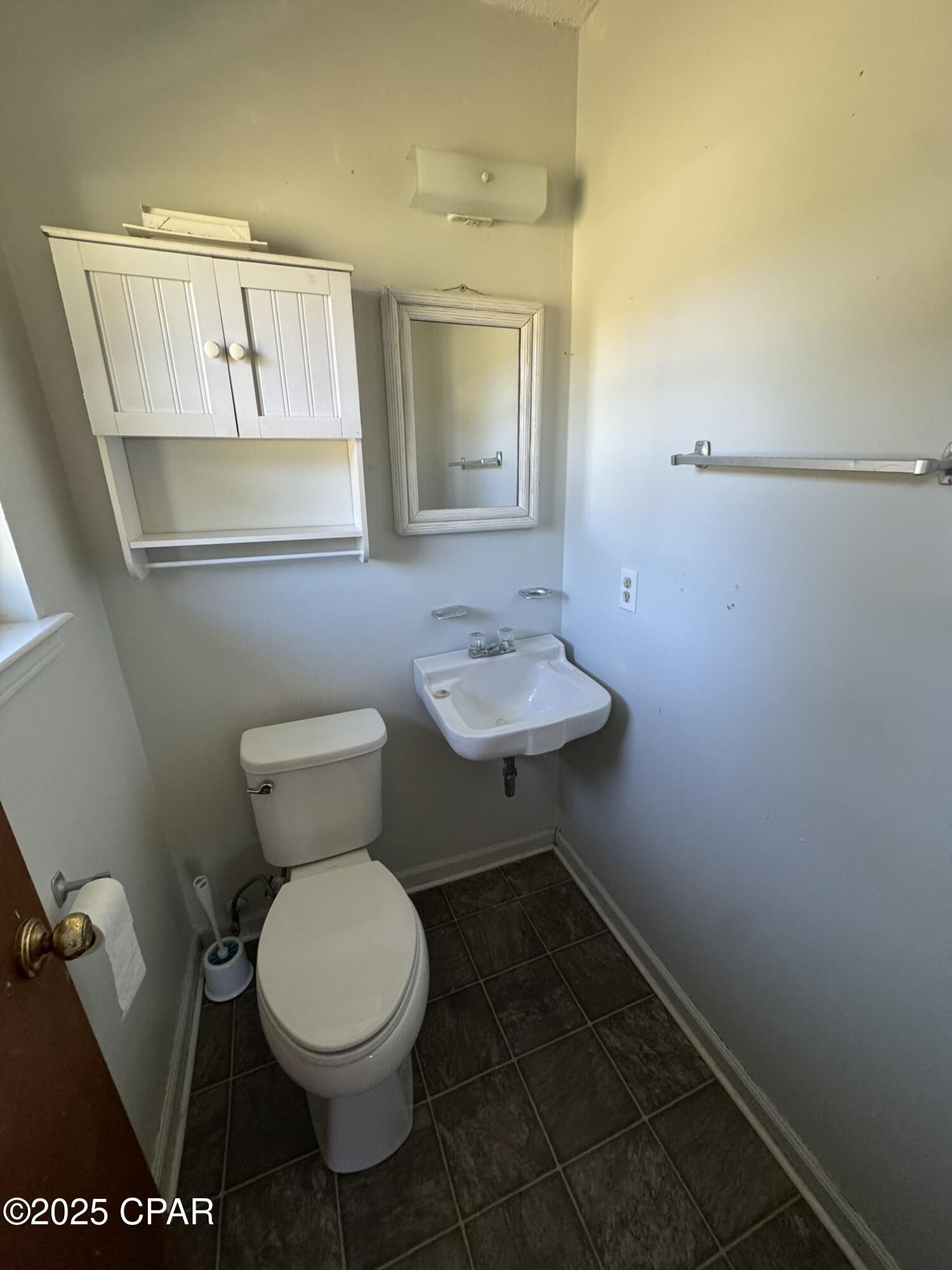 Image 18 For 8126 Adams Street