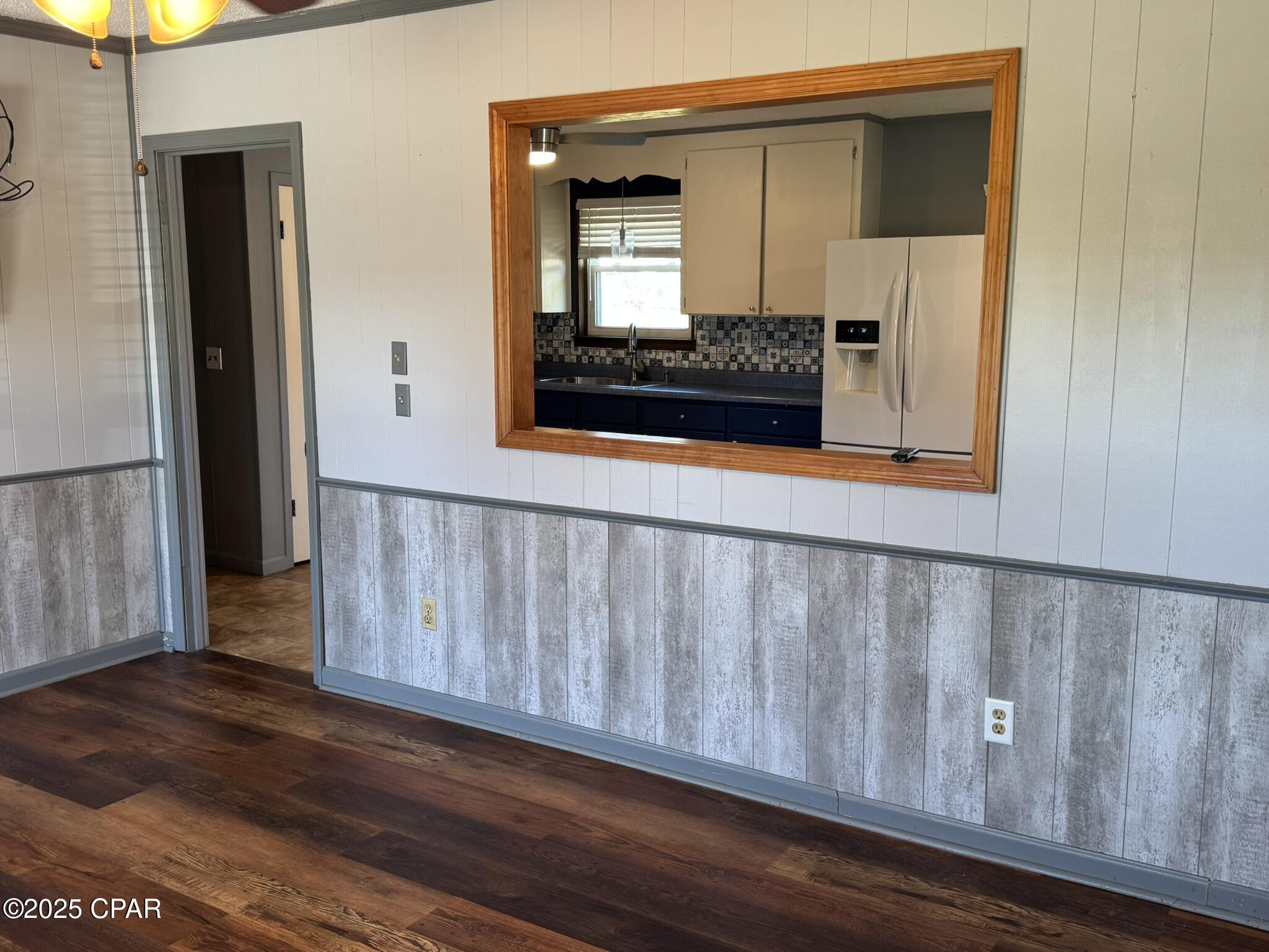 Image 5 For 8126 Adams Street