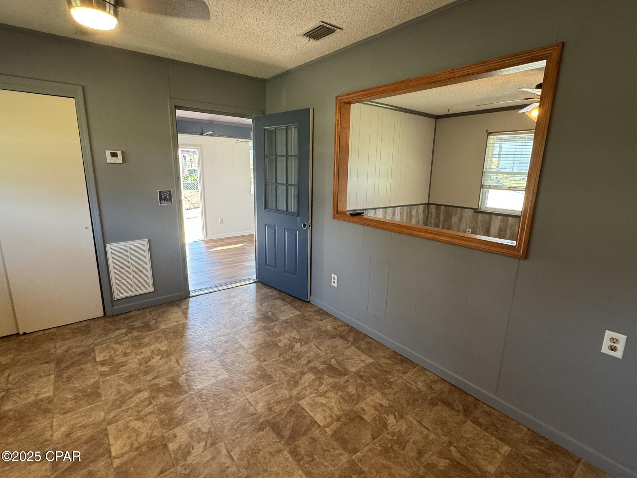 Image 9 For 8126 Adams Street