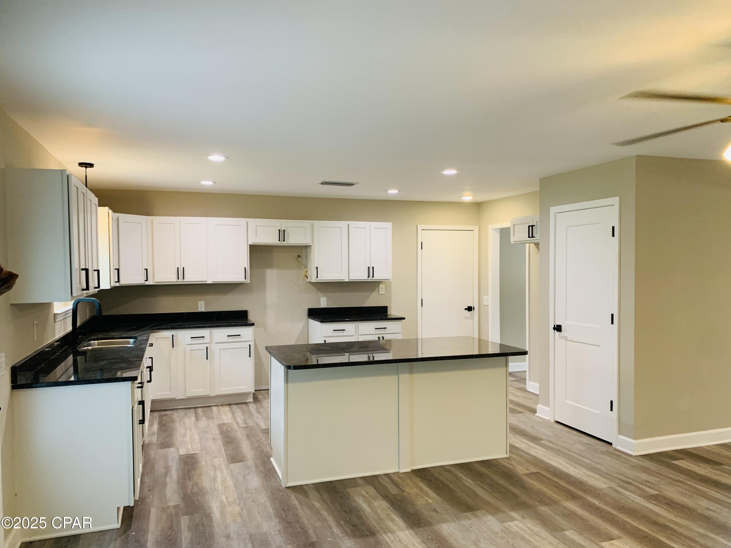 Image 12 For 7238 Skywater Drive