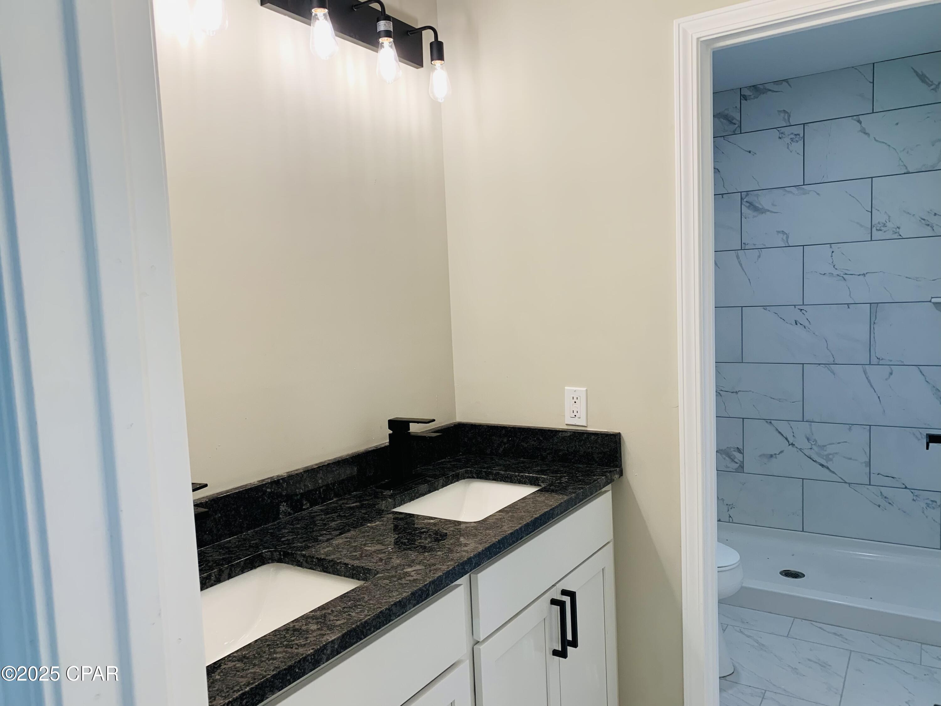 Image 20 For 7238 Skywater Drive