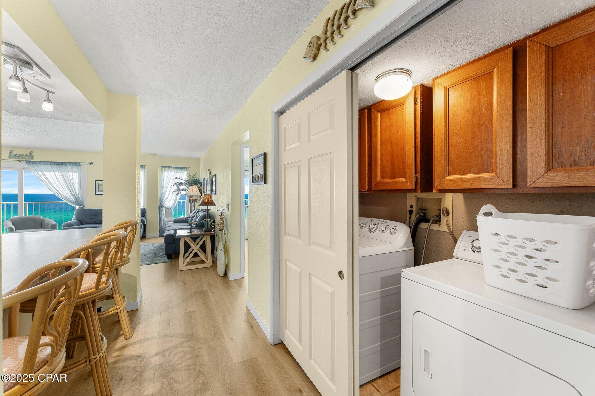 Image 11 For 8743 Thomas Drive 1502