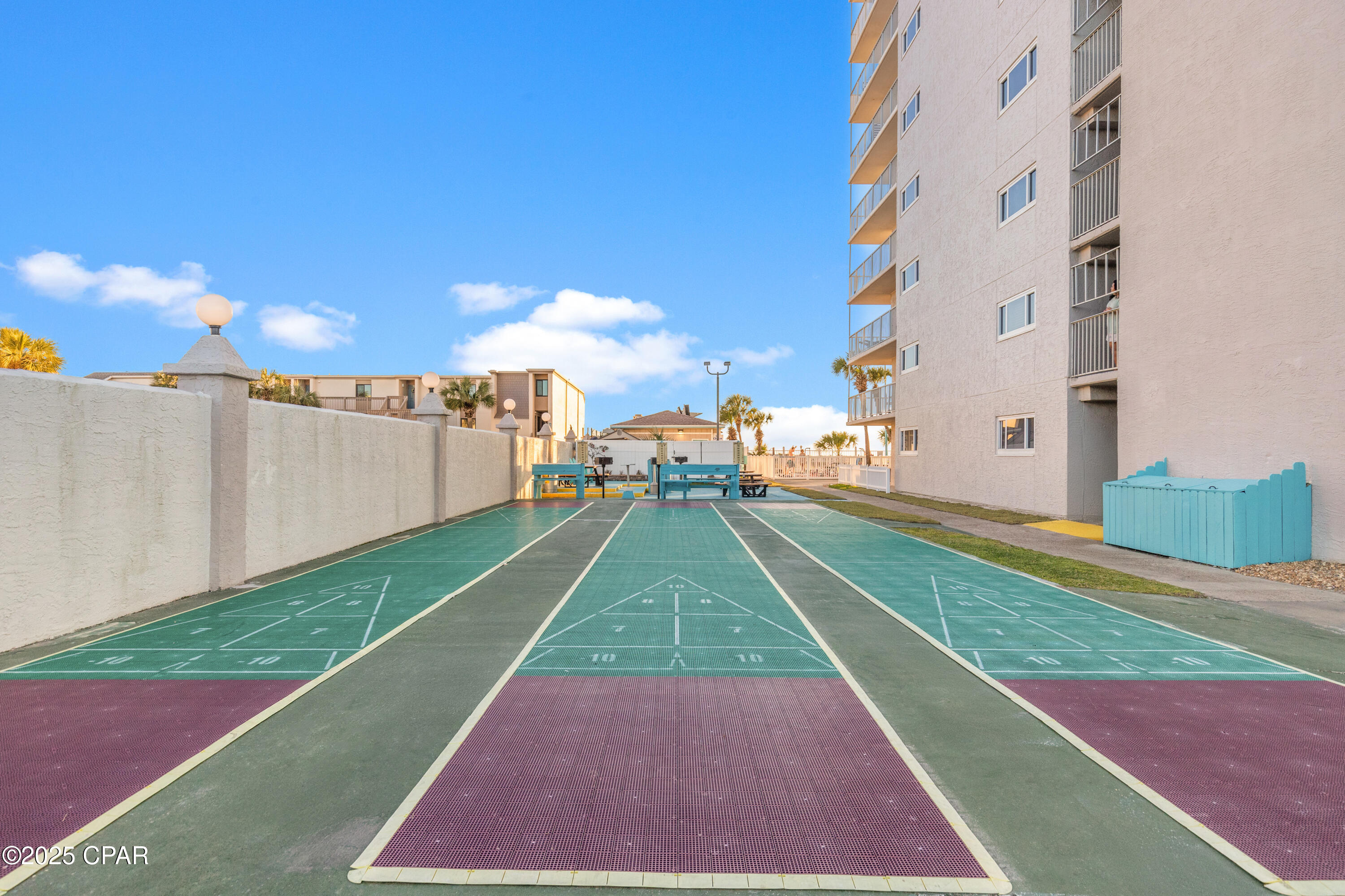 Image 17 For 8743 Thomas Drive 1023