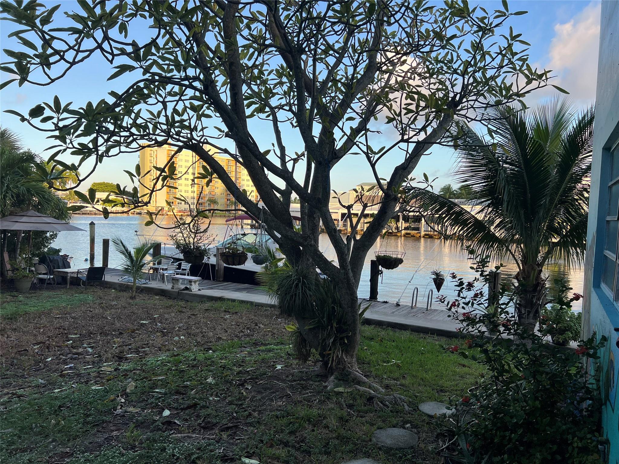 Lauderdale Beach Ext