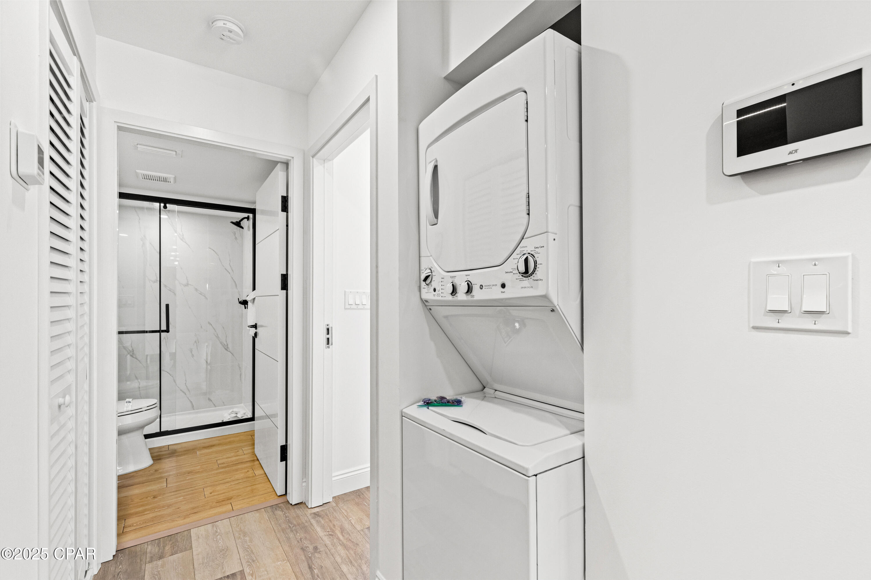 Image 16 For 8115 Thomas Drive 5a